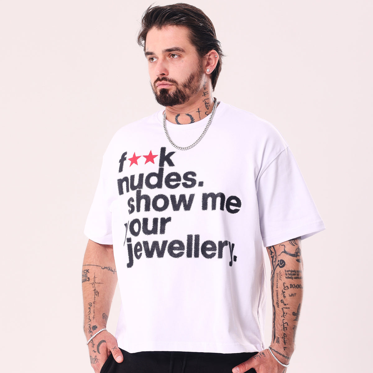 Koszulka F**k Nudes Show Me Your Jewelry Biała Boxy Fit