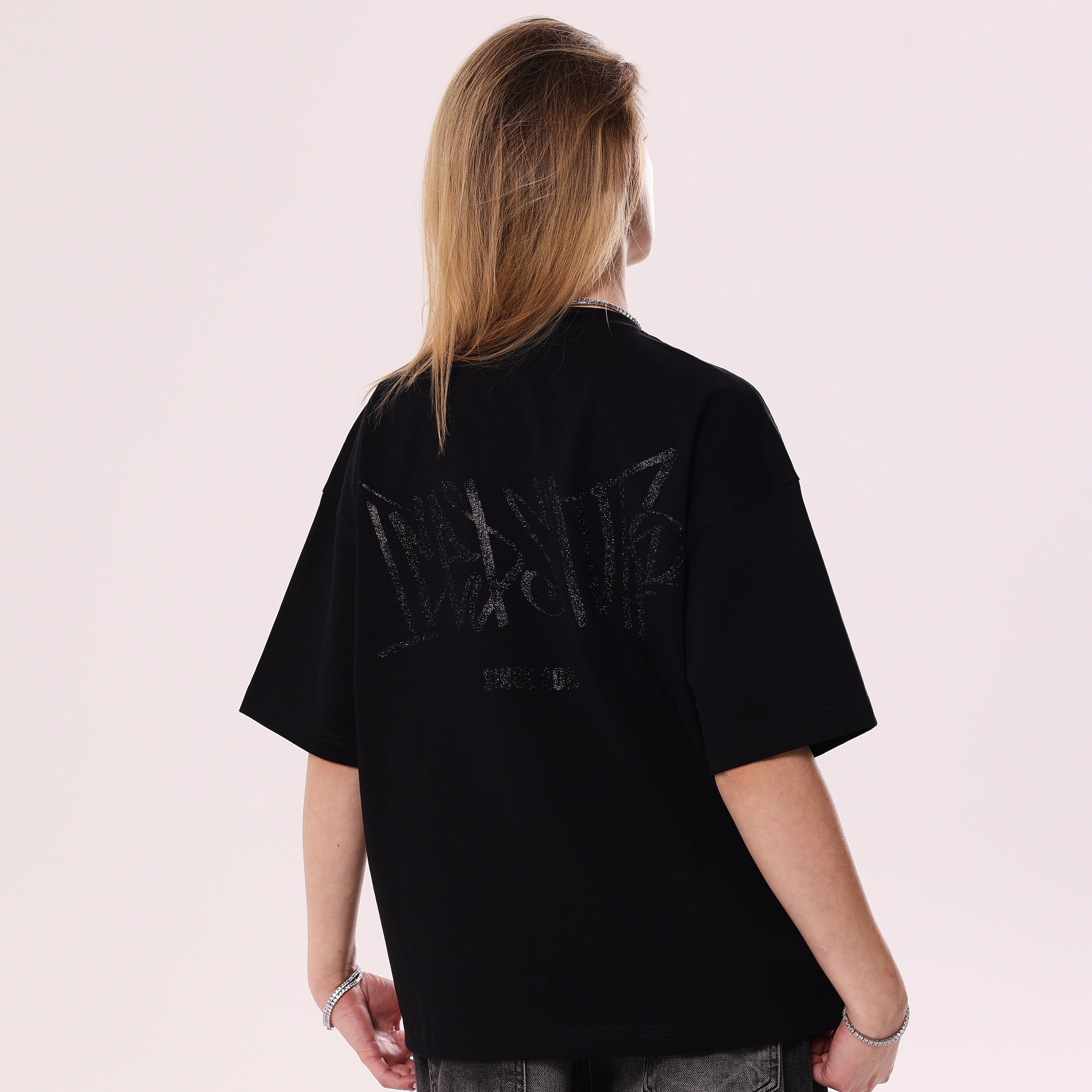 Koszulka Crystal Graffiti Czarna Boxy Fit