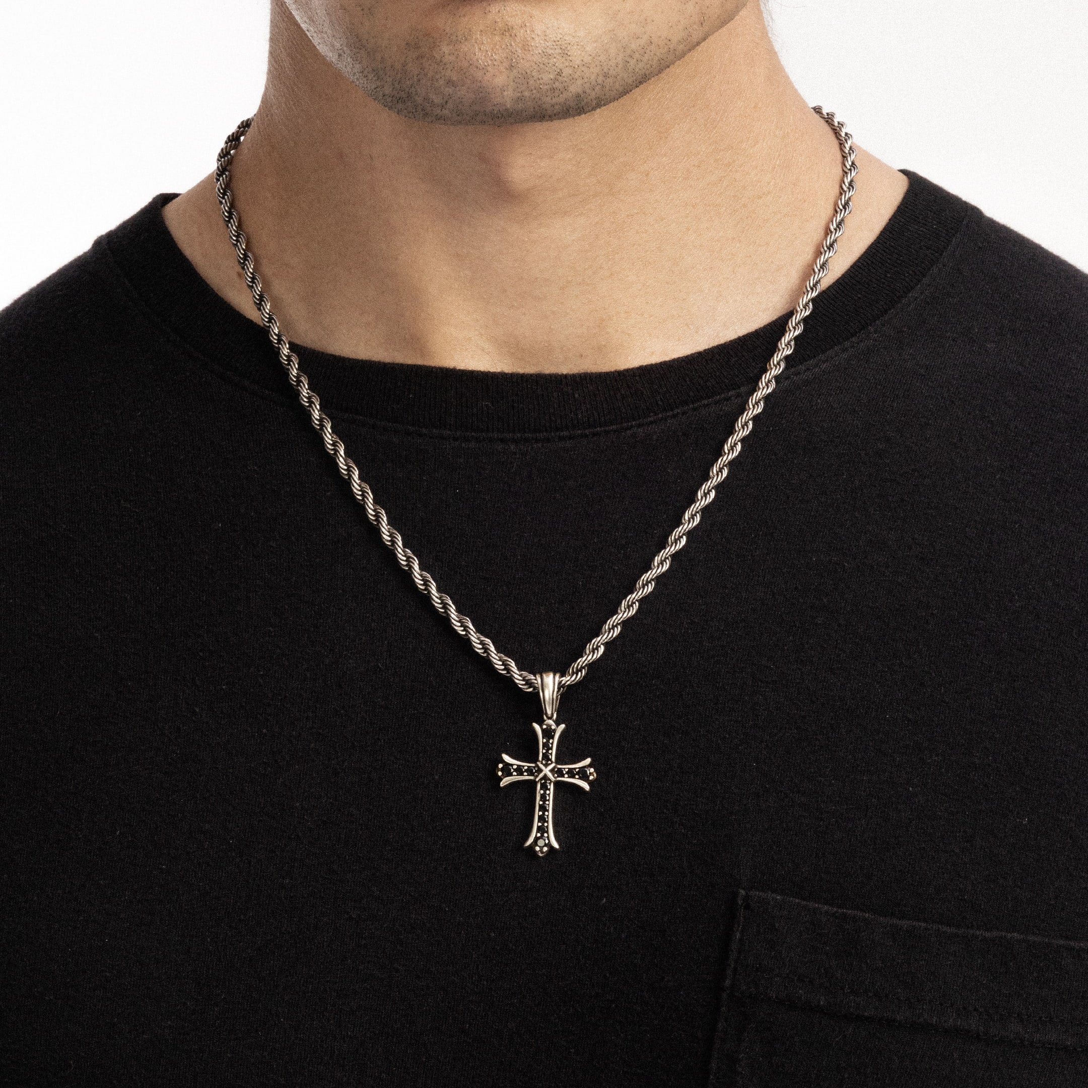 Zawieszka Sharp Cross Raw Białe Złoto