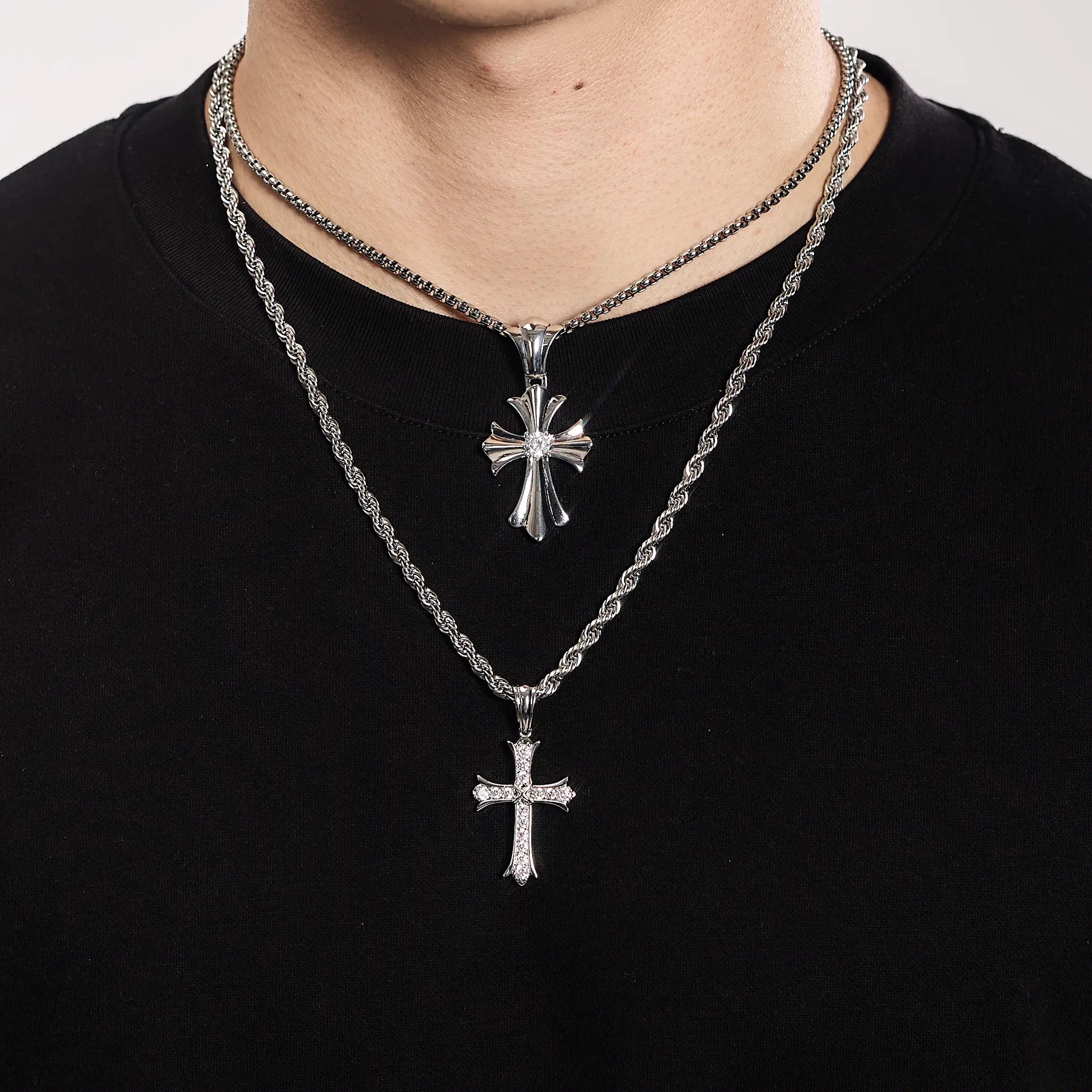 Zawieszka Sharp Cross Białe Złoto