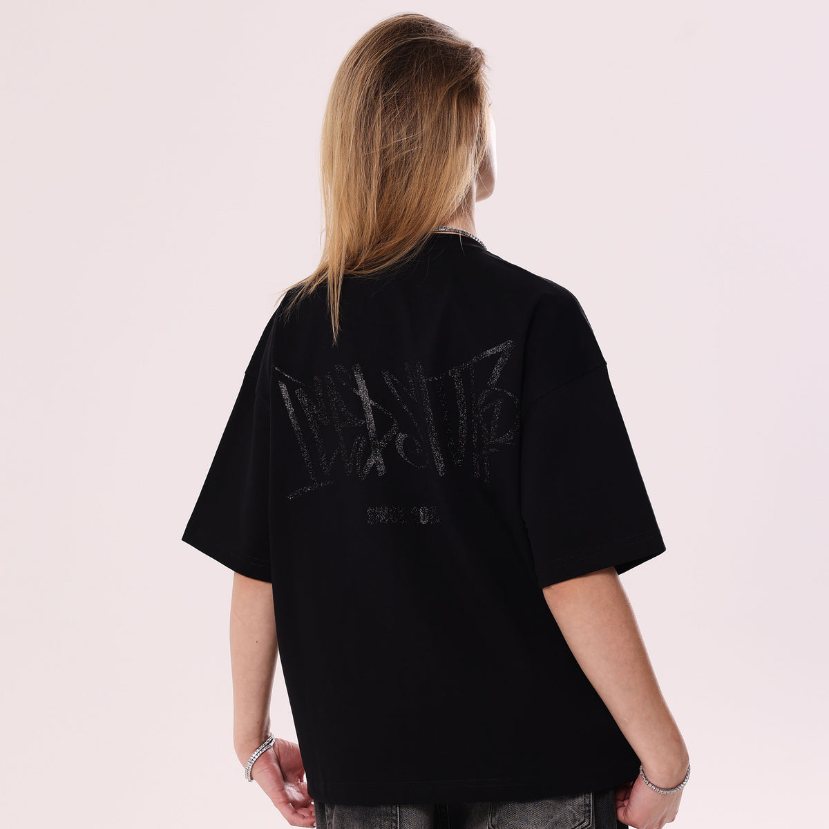 Koszulka Crystal Graffiti Czarna Boxy Fit