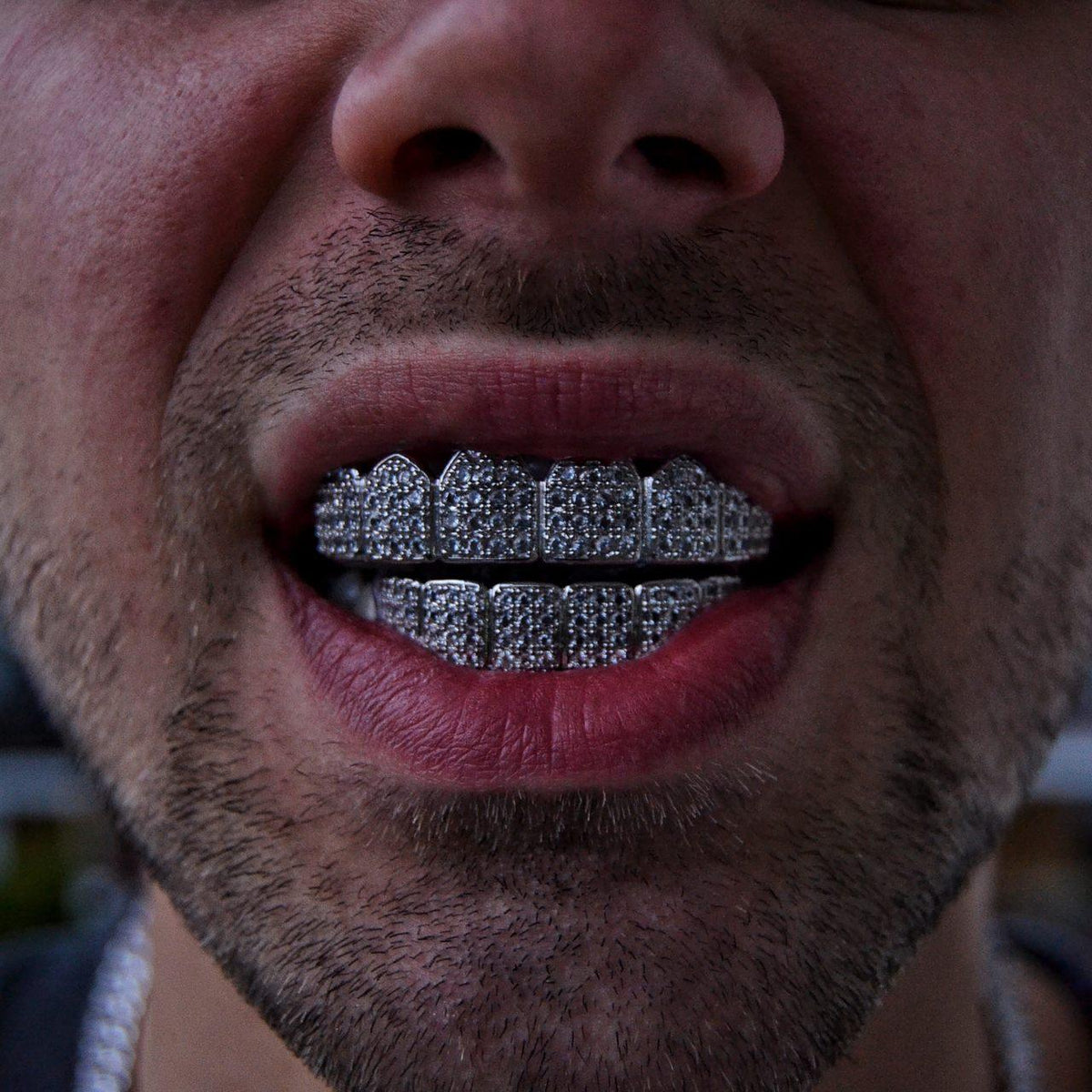 Diamond Grillz | Białe Złoto | Wysadzane Kamieniami | Iced Stuff